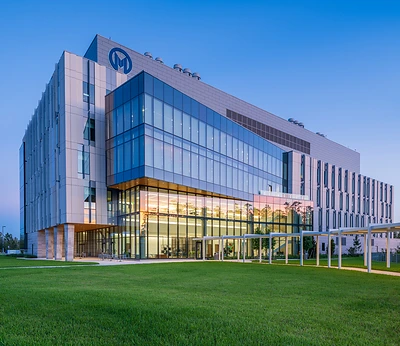 Hammes celebrates ribbon-cutting of Moffitt Discovery and Innovation Center at Speros